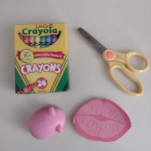 Lot of 4 kids school supplies - Crayola, Westcott, squishy toy - Picture 1 of 2